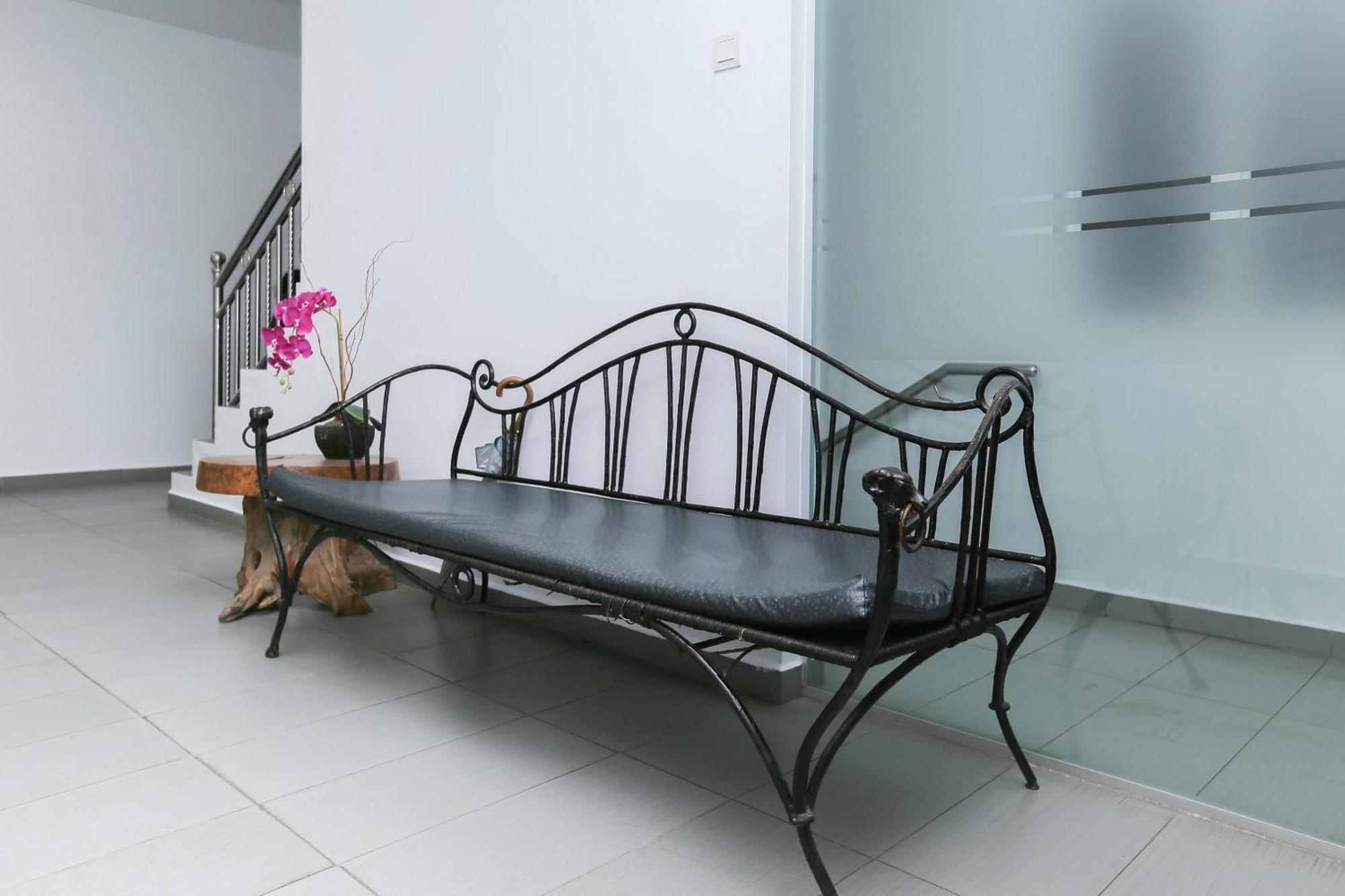 Oyo 89915 East Mount Hotel Kukup Zewnętrze zdjęcie